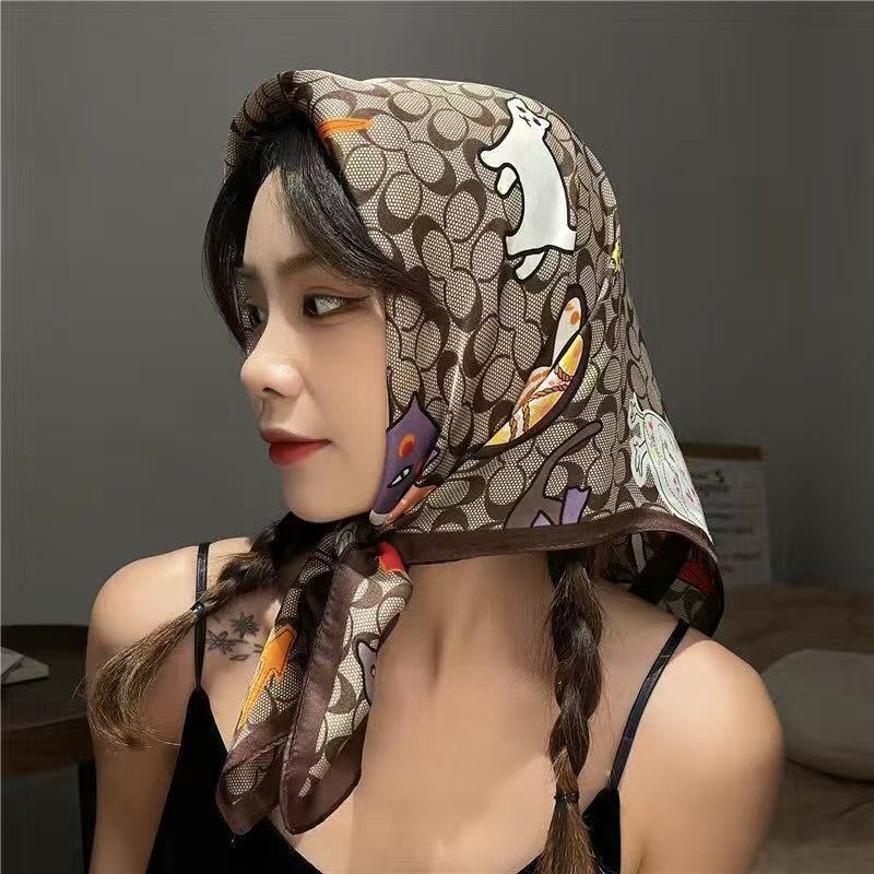 Luxury Bags China - New Silk Square Scarf Women Luxury