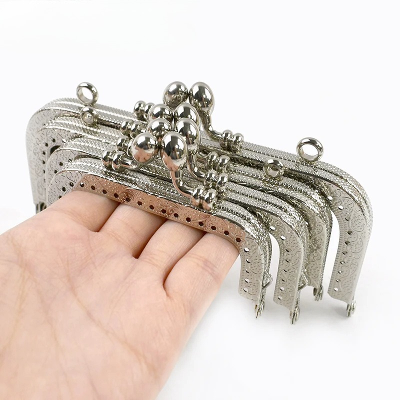 1/2/5Pcs 8.5-20cm Silver Embos - Luxury Bags With Silver Hardware ulasan dan harga